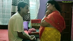 Indian Hot Bhabhi XXX sex with Innocent Boy! With Clear Audio Thumb