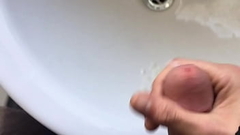 Solo Gay Twink Masturbates and squirts in the bathroom over free gay porn Thumb